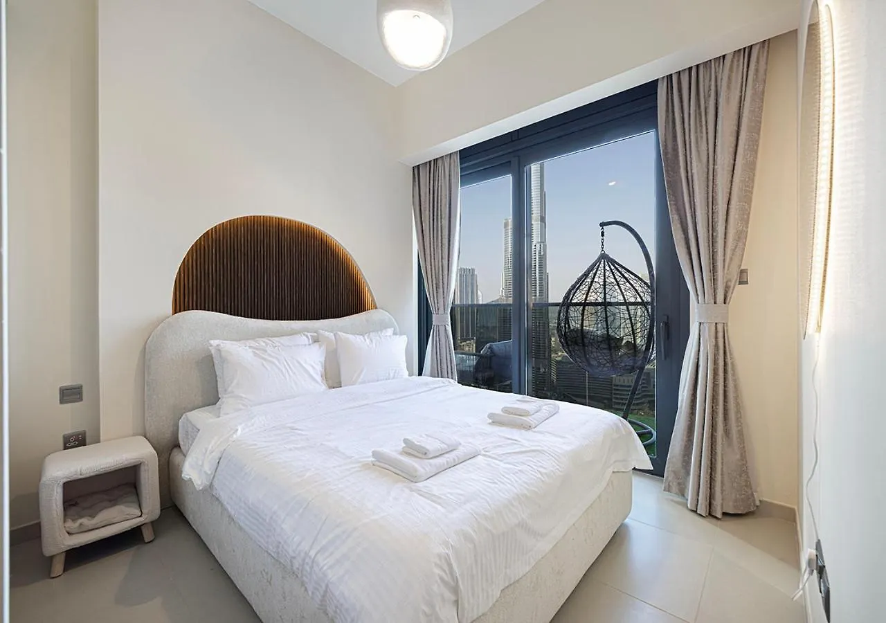 Luxury Apartment With Full Burj Khalifa And Downtown Views Dubai